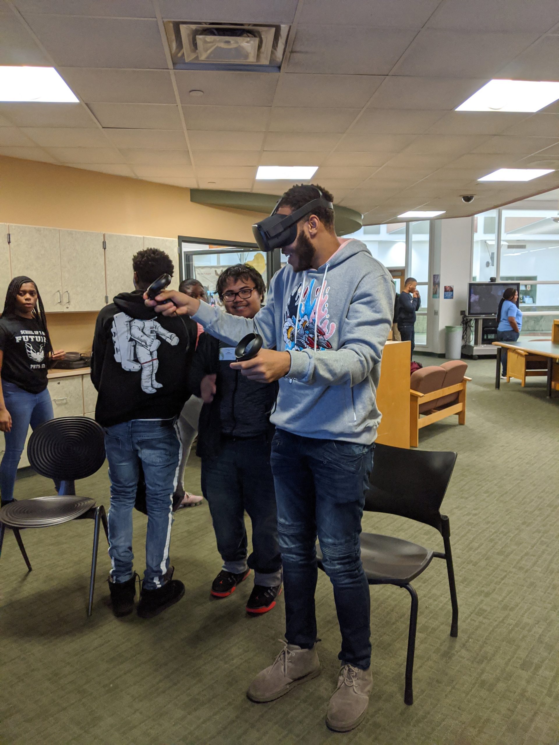 High School Computer Science Week: Virtual Reality at The School of the Future